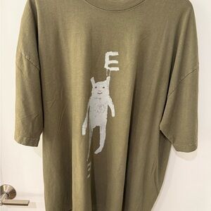 Chic Olive Cat Graphic Tee